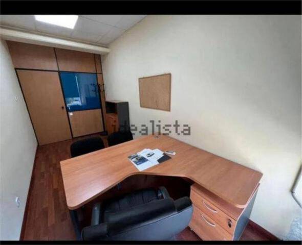 Oficina en Alquiler en Val