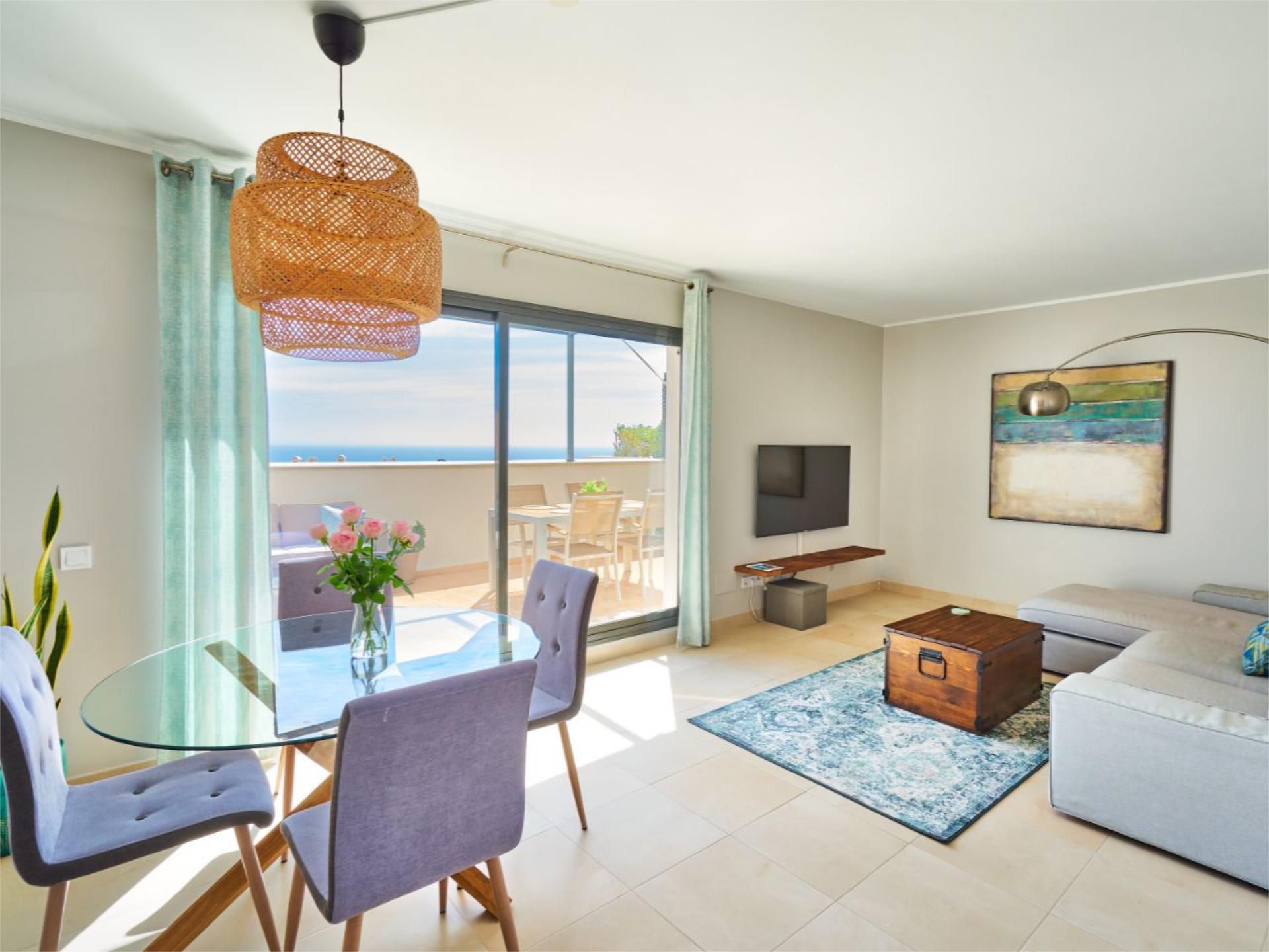 Sala d'estar de Pis de lloguer en Benalmádena amb Aire condicionat, Calefacció i Terrassa