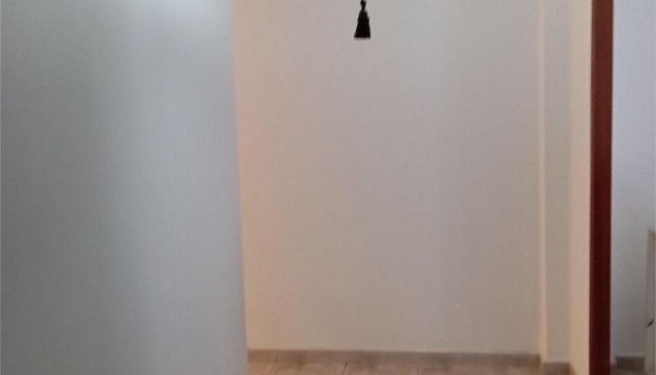 Flat to rent in Calle Virgen de la Cinta, 28, Los Remedios, Sevilla - image 1 Photo 1 of Flat to rent in Calle Virgen de la Cinta, 28, Los Remedios, Sevilla