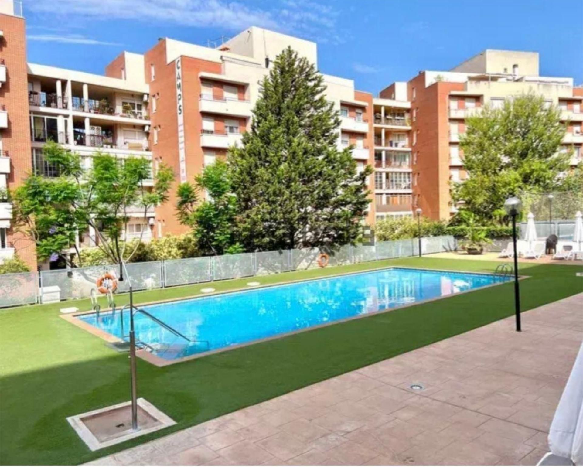 Swimming pool of Flat for sale in Paterna  with Private garden, Terrace and Storage room
