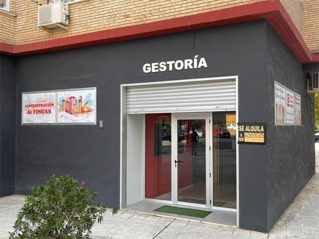 Local comercial en Venta en Calle de la Fabla Aragonesa, 9 en La Jota
