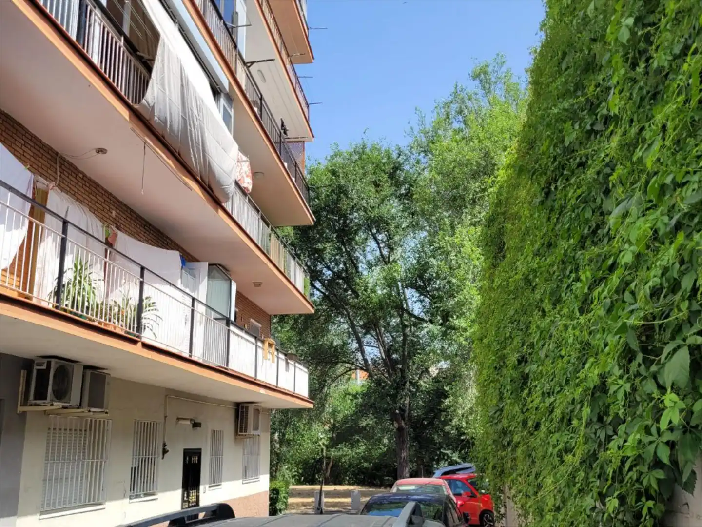 Vista exterior de Piso en venta en  Madrid Capital con Aire acondicionado, Calefacción y Parquet