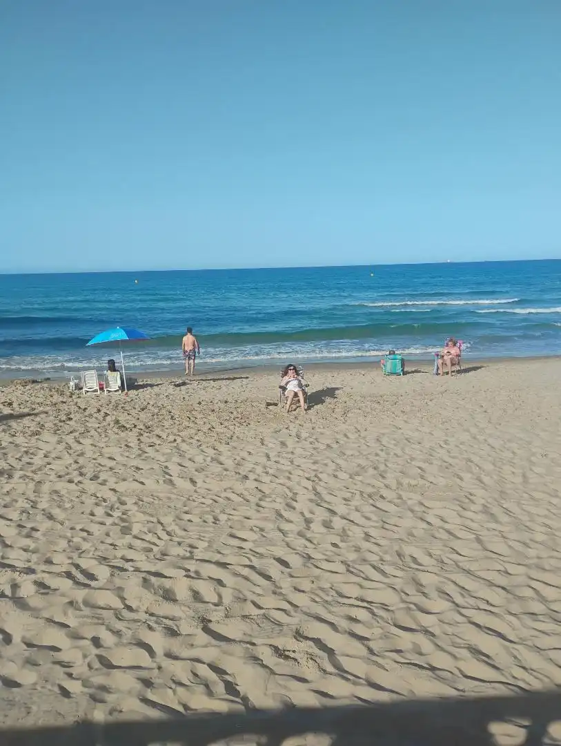 Außenansicht von Wohnung zur Miete in La Manga del Mar Menor mit Terrasse, Schwimmbad und Möbliert