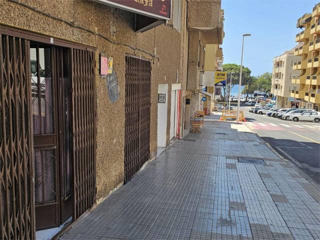 Local comercial en Venta en Avenida Príncipes de España, 18 en El Médano
