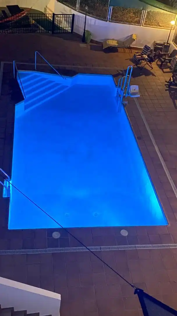 Schwimmbecken von Wohnungen zum Verkauf in Alcolea mit Klimaanlage, Heizung und Privatgarten