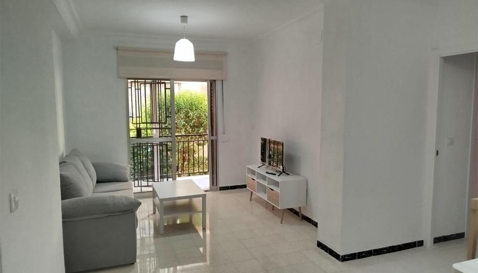 Flat to rent in Calle Esmeralda, 6, El Torrejón - El Cerezo, Sevilla - image 1 Photo 1 of Flat to rent in Calle Esmeralda, 6, El Torrejón - El Cerezo, Sevilla