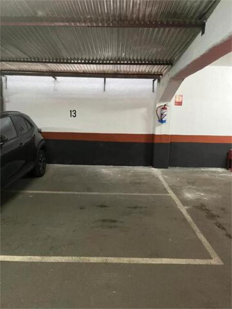 Parking of Garage to rent in  Madrid Capital