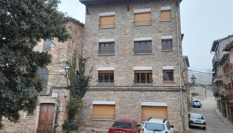 Foto 1 de Casa adosada en venda a Carrer de Dalt, 1, Borredà, Barcelona