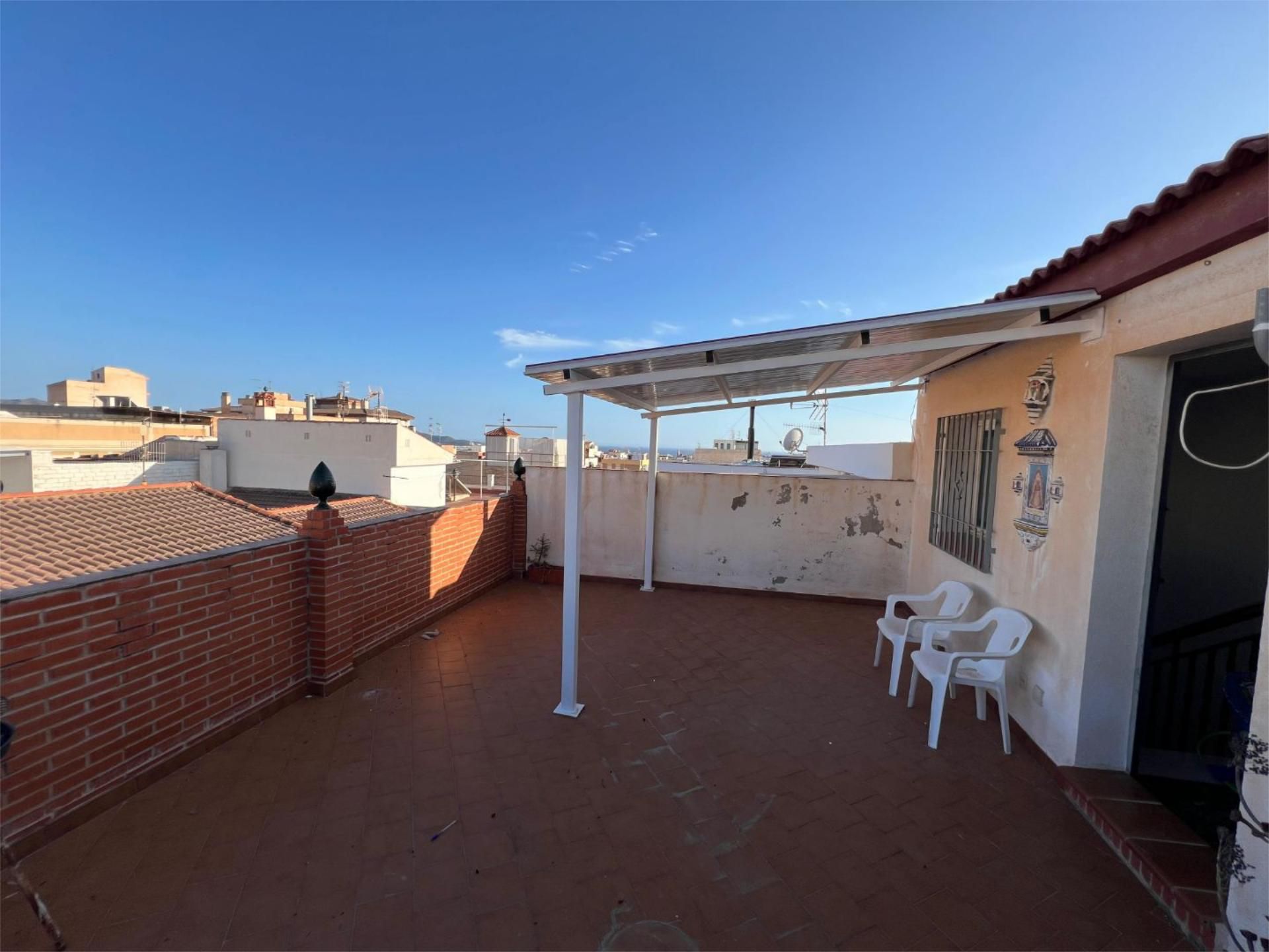 Terrassa de Casa adosada en venda en Motril amb Aire condicionat, Terrassa i Traster