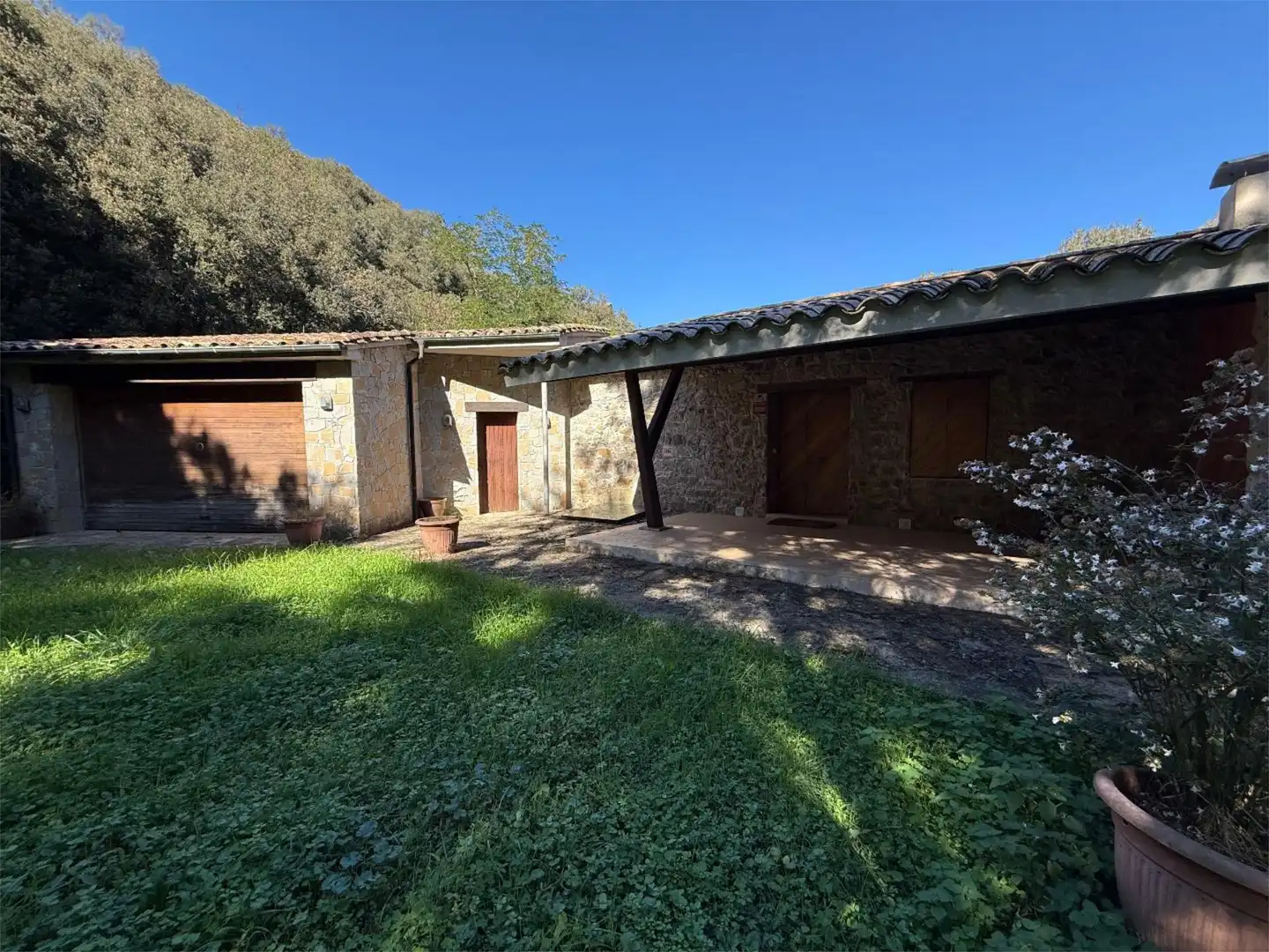 Casa o xalet en venda a Gi-524, 12, Santa Pau Vista exterior de Casa o xalet en venda en Santa Pau amb Terrassa