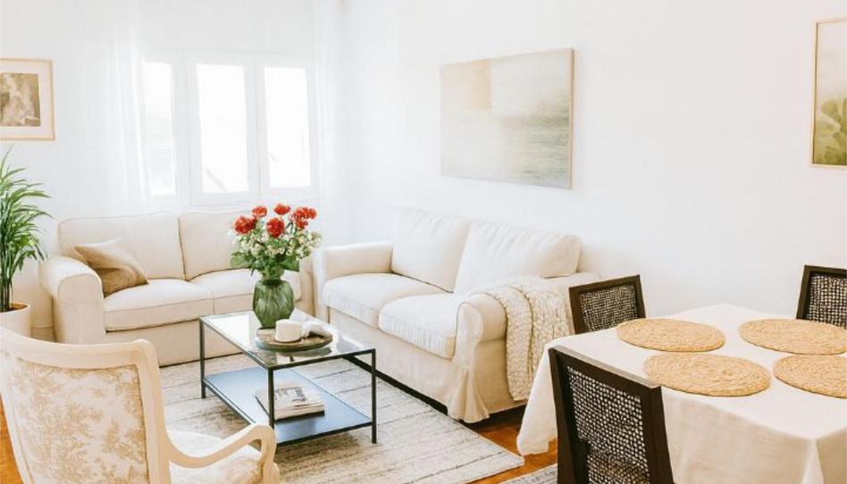 Flat to rent in Avenida Buenavista, 12, Buenavista, Asturias - image 1 Photo 1 of Flat to rent in Avenida Buenavista, 12, Buenavista, Asturias