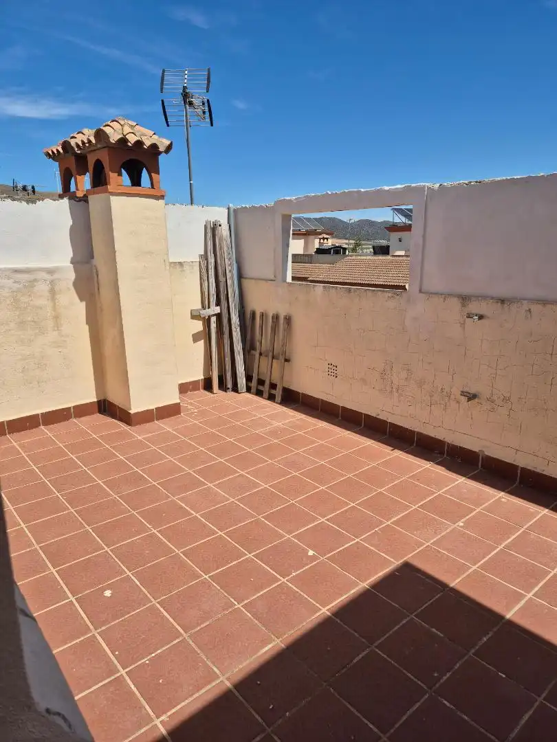Casa o chalet en venta en Calle Adelfa, 18, Sierra de Yeguas Terraza de Casa o chalet en venta en Sierra de Yeguas con Aire acondicionado, Terraza y Piscina
