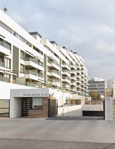 Garaje en Alquiler en Calle de María Reiche, 15 en Valdebebas - Valdefuentes