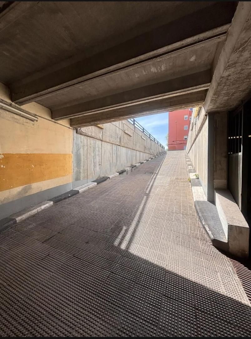 Exterior view of Garage for sale in  Madrid Capital