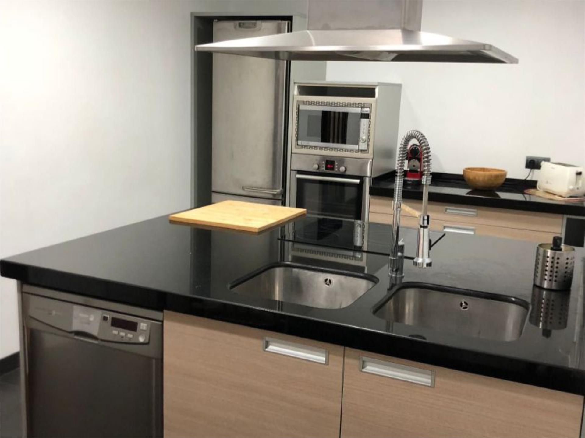 Kitchen of Flat for sale in Manresa  with Air Conditioner and Balcony