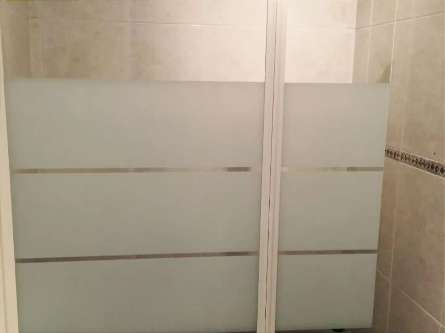 Piso en venta en Calle San Esteban/Done Eztebe Kalea, Barañáin / Barañain Baño de Piso en venta en Barañáin / Barañain con Calefacción, Parquet y Trastero