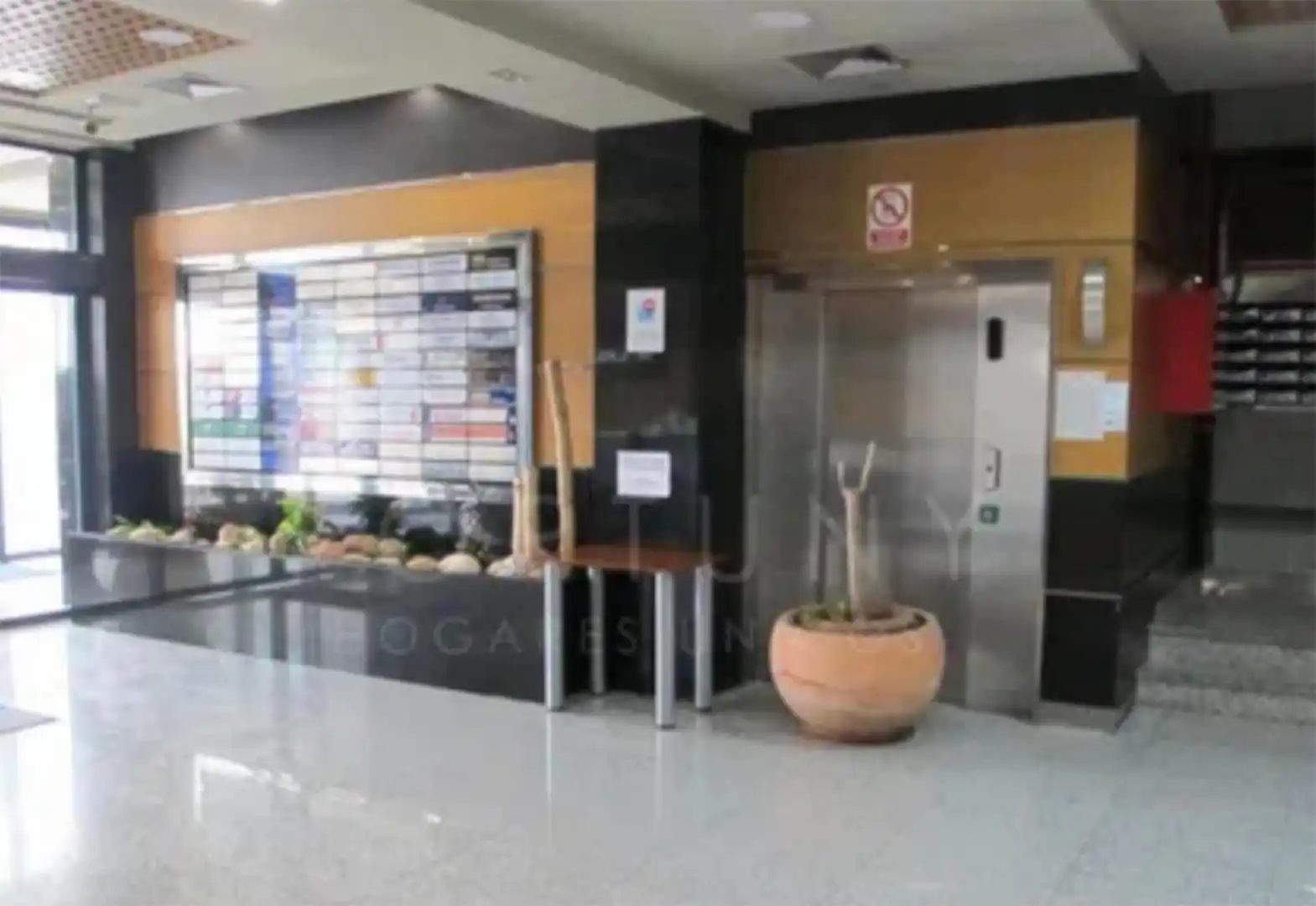 Oficina de alquiler en Calle Cueva de Viera, 2, Zona de la Vega Oficina de alquiler en Antequera