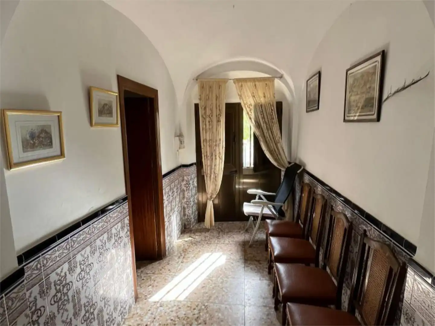 Casa adosada en venta en Avenida Feria, 50, Peñalsordo Casa adosada en venta en Peñalsordo con Trastero y Amueblado