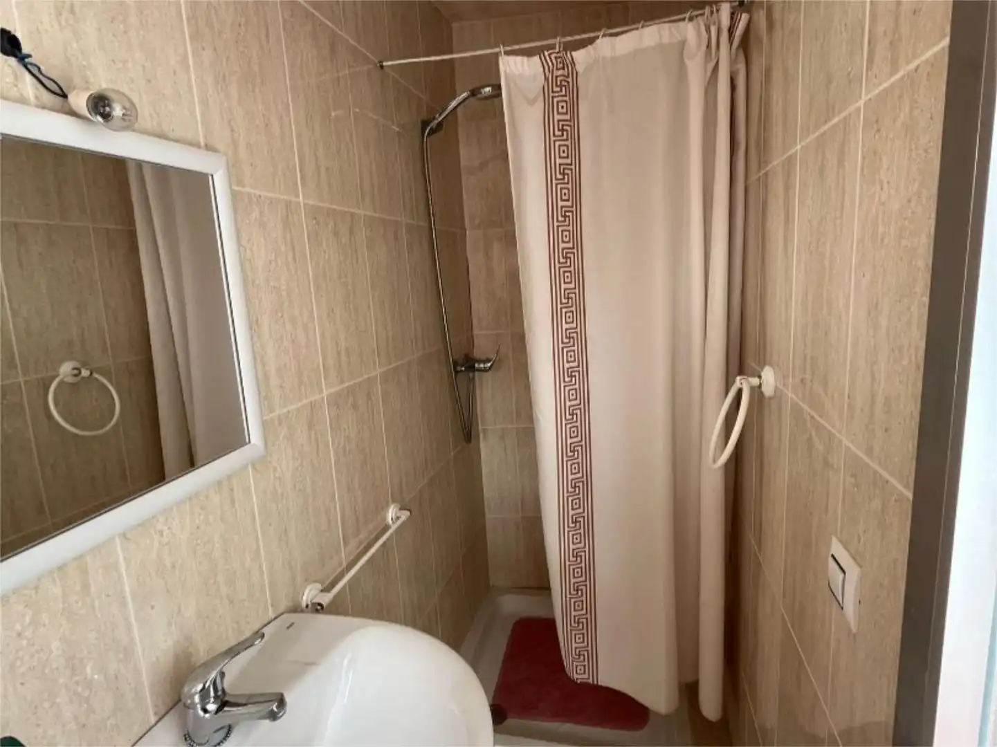 Casa adosada en venta en Avenida Feria, 50, Peñalsordo Baño de Casa adosada en venta en Peñalsordo con Trastero y Amueblado