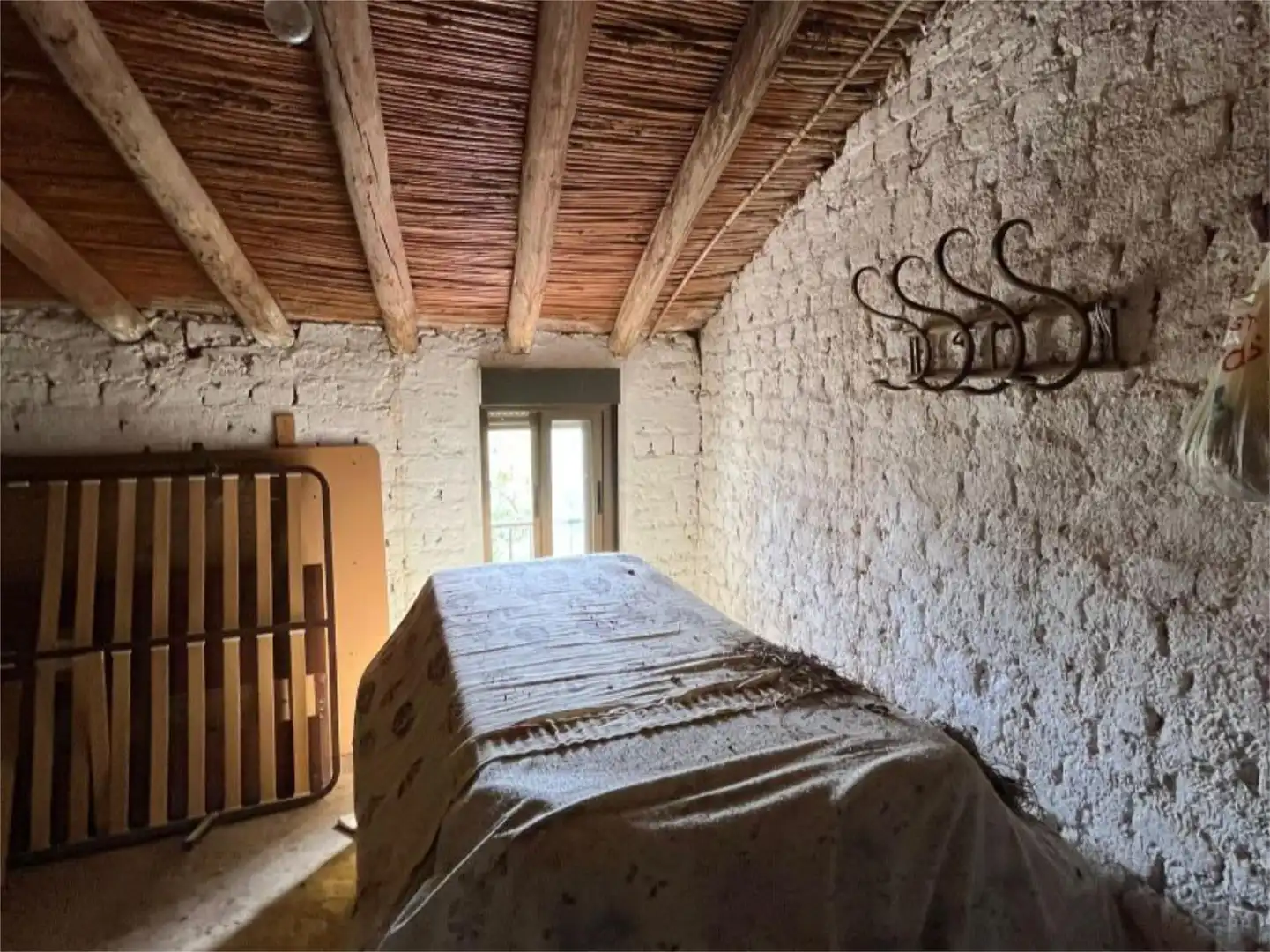 Casa adosada en venta en Avenida Feria, 50, Peñalsordo Habitación de Casa adosada en venta en Peñalsordo con Trastero y Amueblado