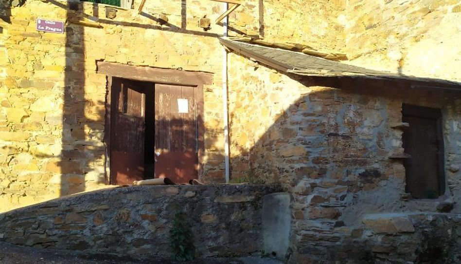 Einfamilien-Reihenhaus zum Verkauf in Calle Real, 36, Molinaseca, León - Bild 1 Foto 1 von Einfamilien-Reihenhaus zum Verkauf in Calle Real, 36, Molinaseca, León