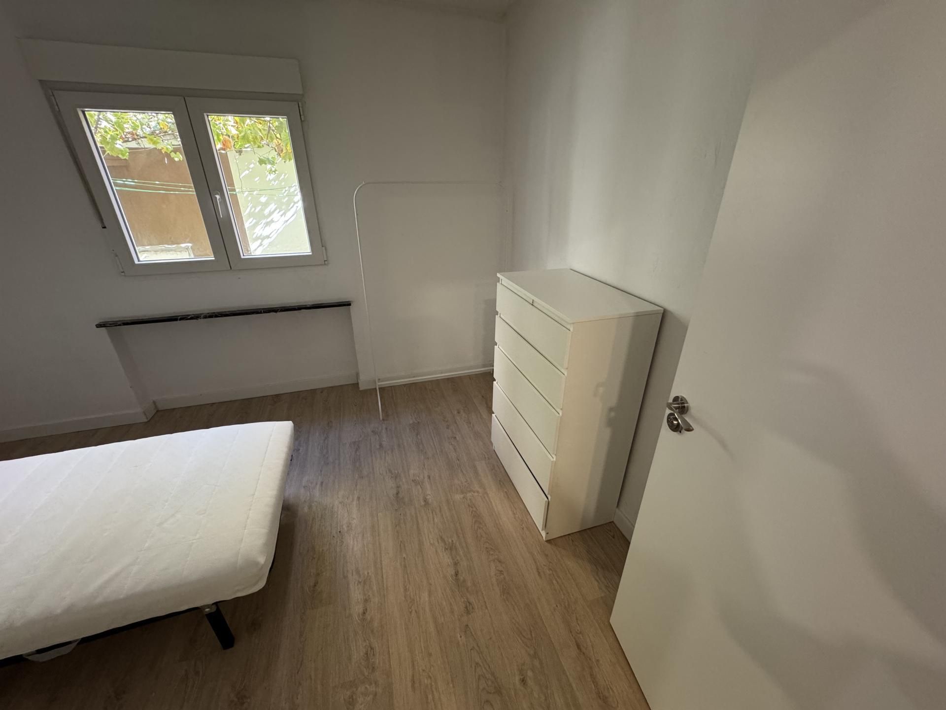 Flat to share in Calle Mudarra, 5, La Rubia