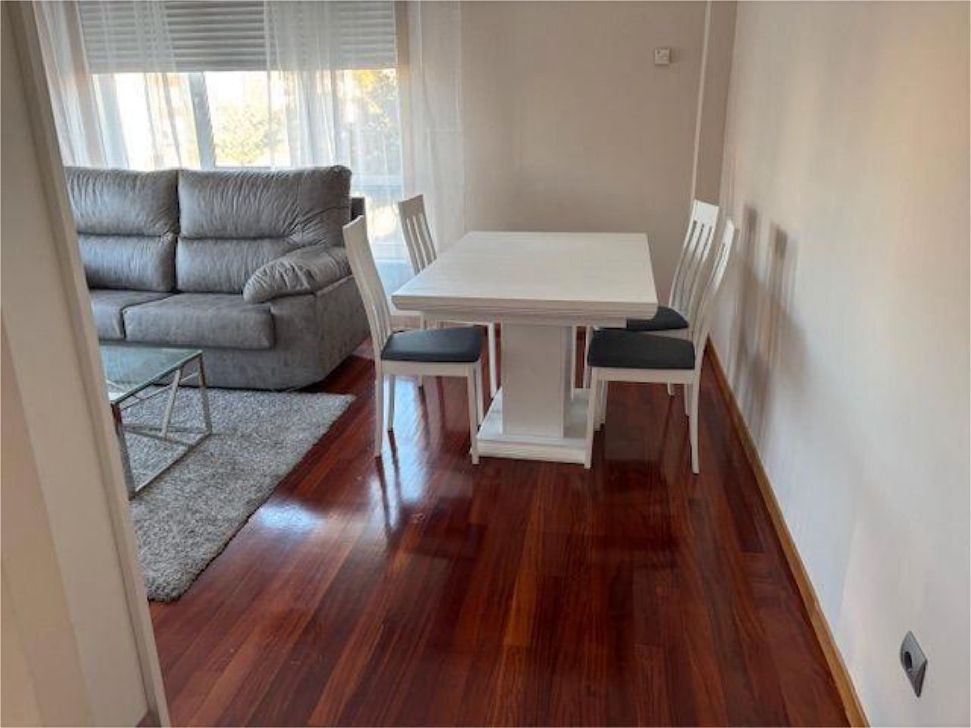 Comedor de Piso de alquiler en Lalín