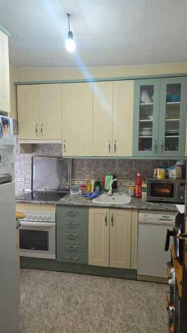 Kitchen of Flat for sale in Losar de la Vera