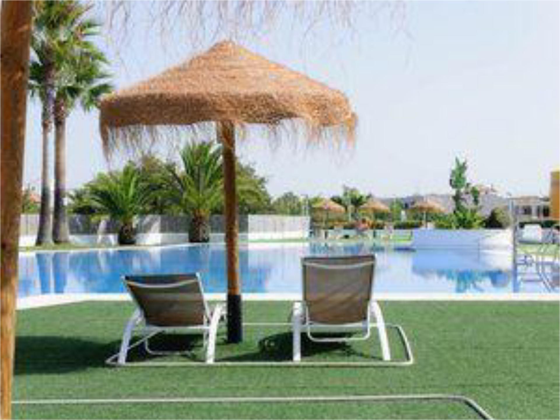 Piscina de Apartament de lloguer en Ayamonte amb Jardí privat, Terrassa i Piscina