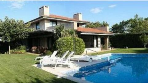 Casa adosada en venda a Santa María de Getxo, Bizkaia - imatge 2 Foto 2 de Casa adosada en venda a Santa María de Getxo, Bizkaia