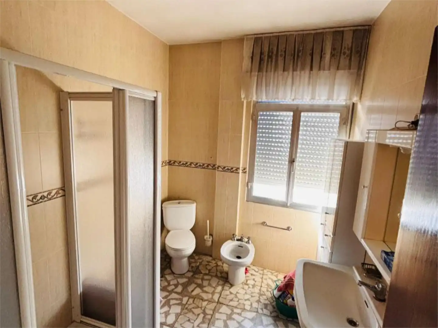 Casa o chalet en venta en Calle el Cantón, 35, Toral de los Vados Baño de Casa o chalet en venta en Toral de los Vados con Calefacción, Jardín privado y Terraza
