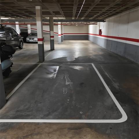 Garaje en Alquiler en Calle Sacerdote Isidro Albert, 12 en Benisaudet