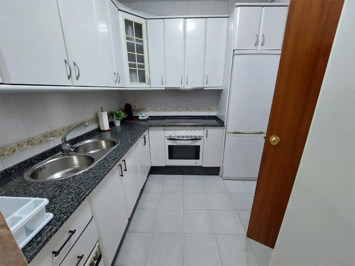 Room in Calle Estuario, 24, Centro Room in Calle Estuario, 24, Centro