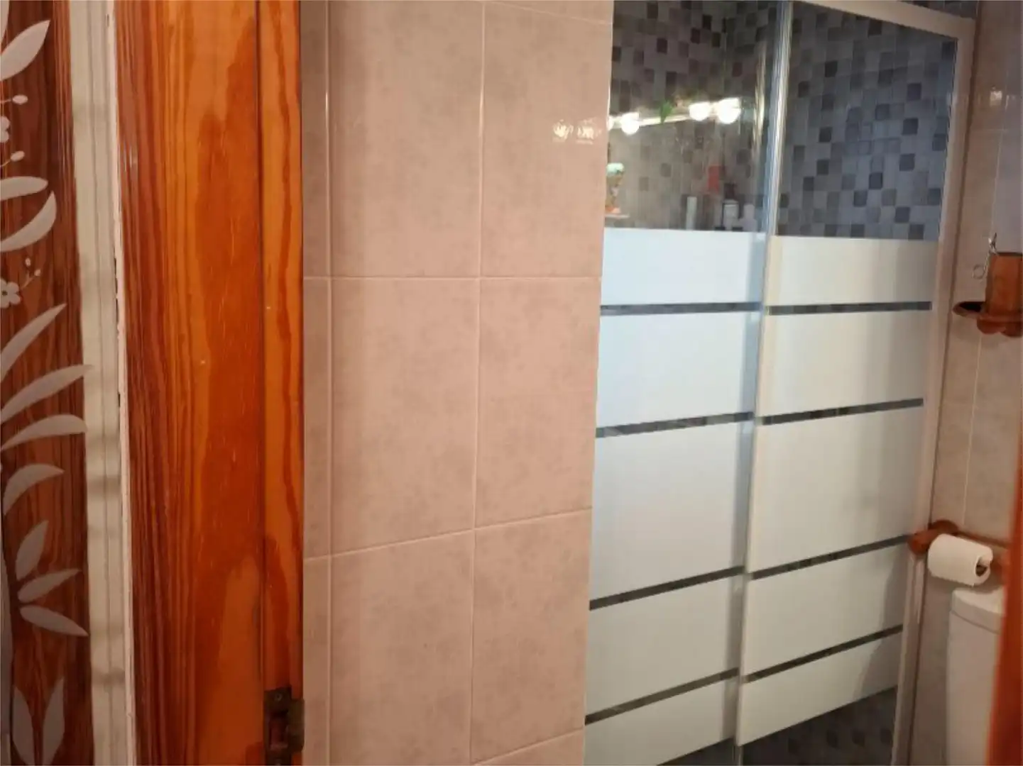 Dúplex en venta en Calle de la Vía, 95, Mazarrón Casco Urbano Baño de Dúplex en venta en Mazarrón con Aire acondicionado, Terraza y Balcón