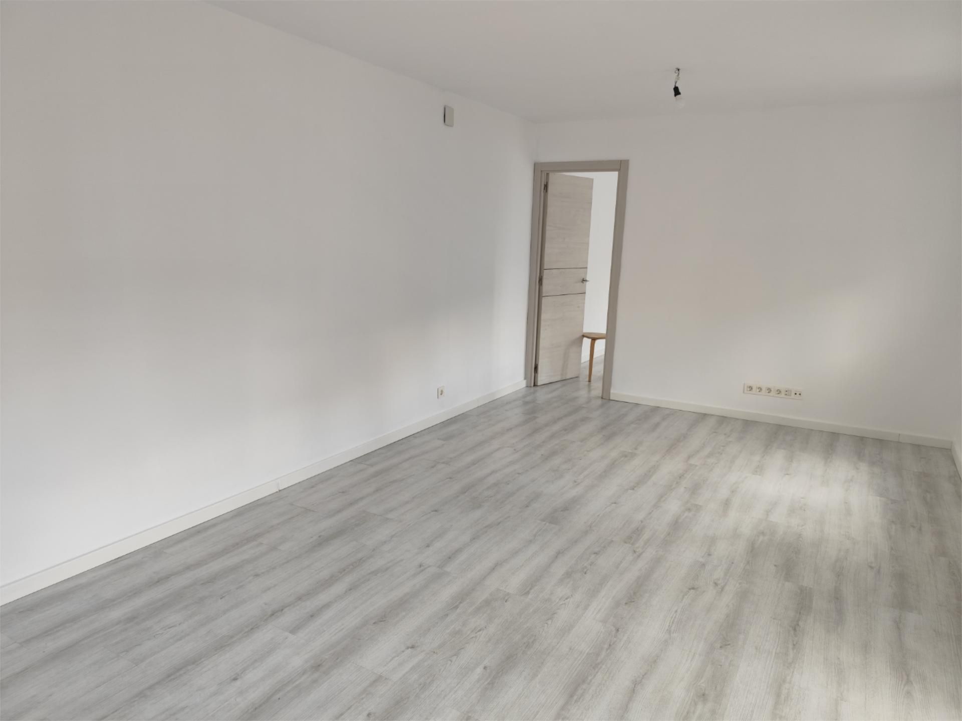 Sala d'estar de Pis en venda en Palencia Capital amb Aire condicionat, Parquet i Traster