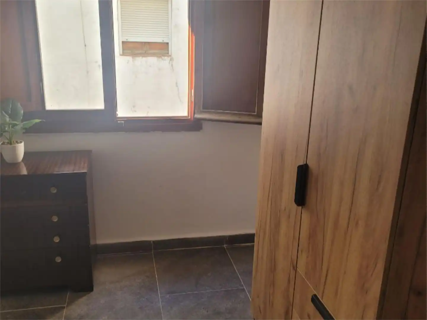 Habitación en Carrer Pintor Joan de Joanes, 5, Plaza Elíptica - República Argentina