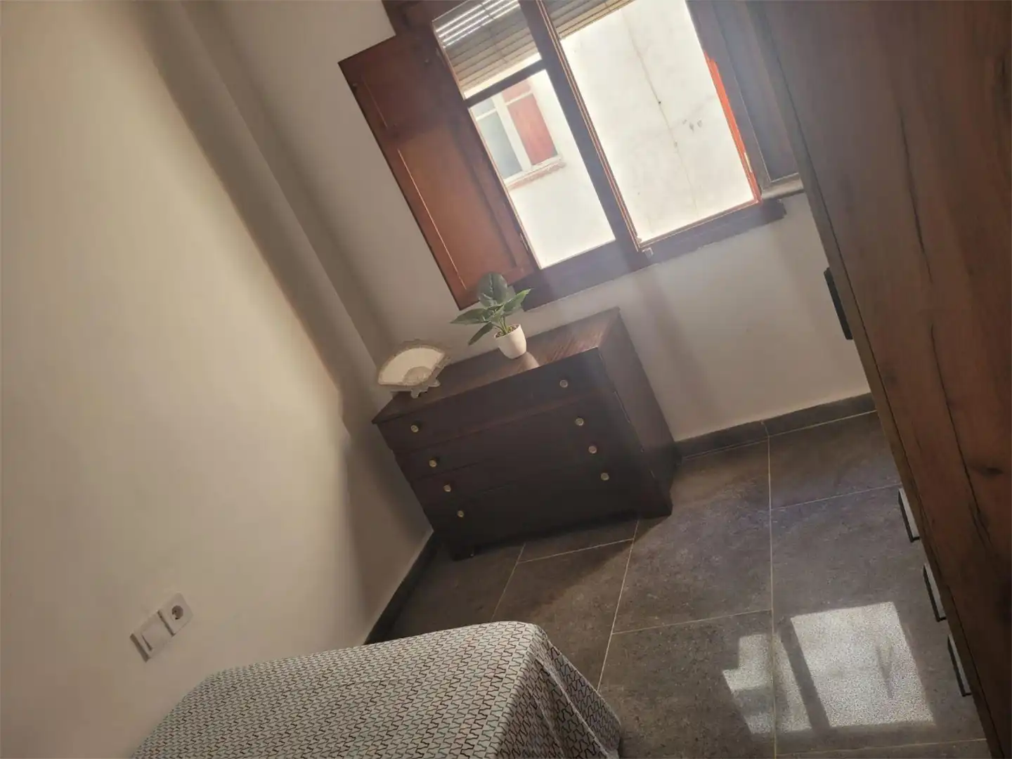 Habitación en Carrer Pintor Joan de Joanes, 5, Plaza Elíptica - República Argentina