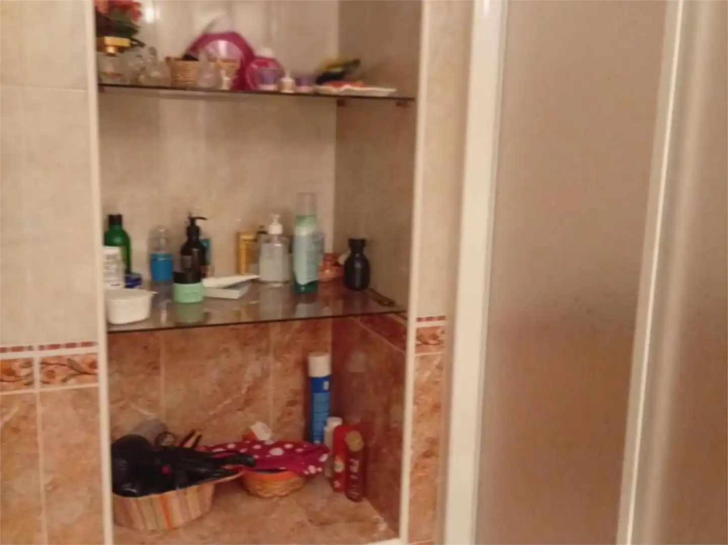 Casa adosada en venta en Calle Corrales, 21, El Gastor Baño de Casa adosada en venta en El Gastor con Aire acondicionado, Calefacción y Amueblado