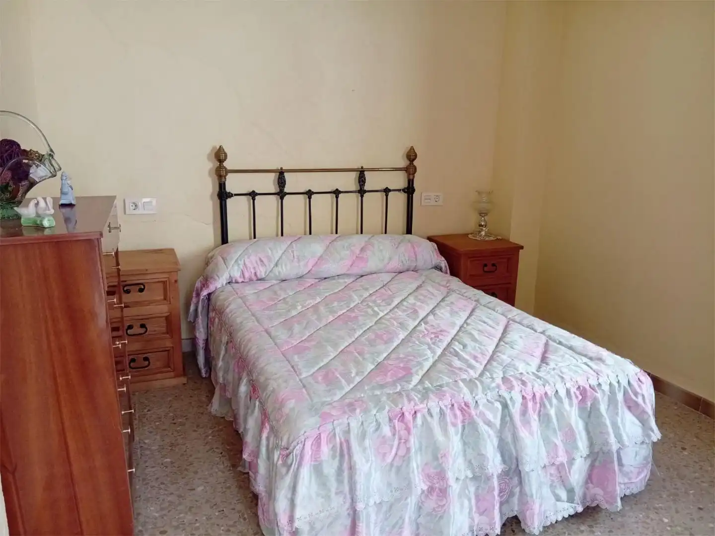 Casa adosada en venta en Calle Corrales, 21, El Gastor Habitación de Casa adosada en venta en El Gastor con Aire acondicionado, Calefacción y Amueblado