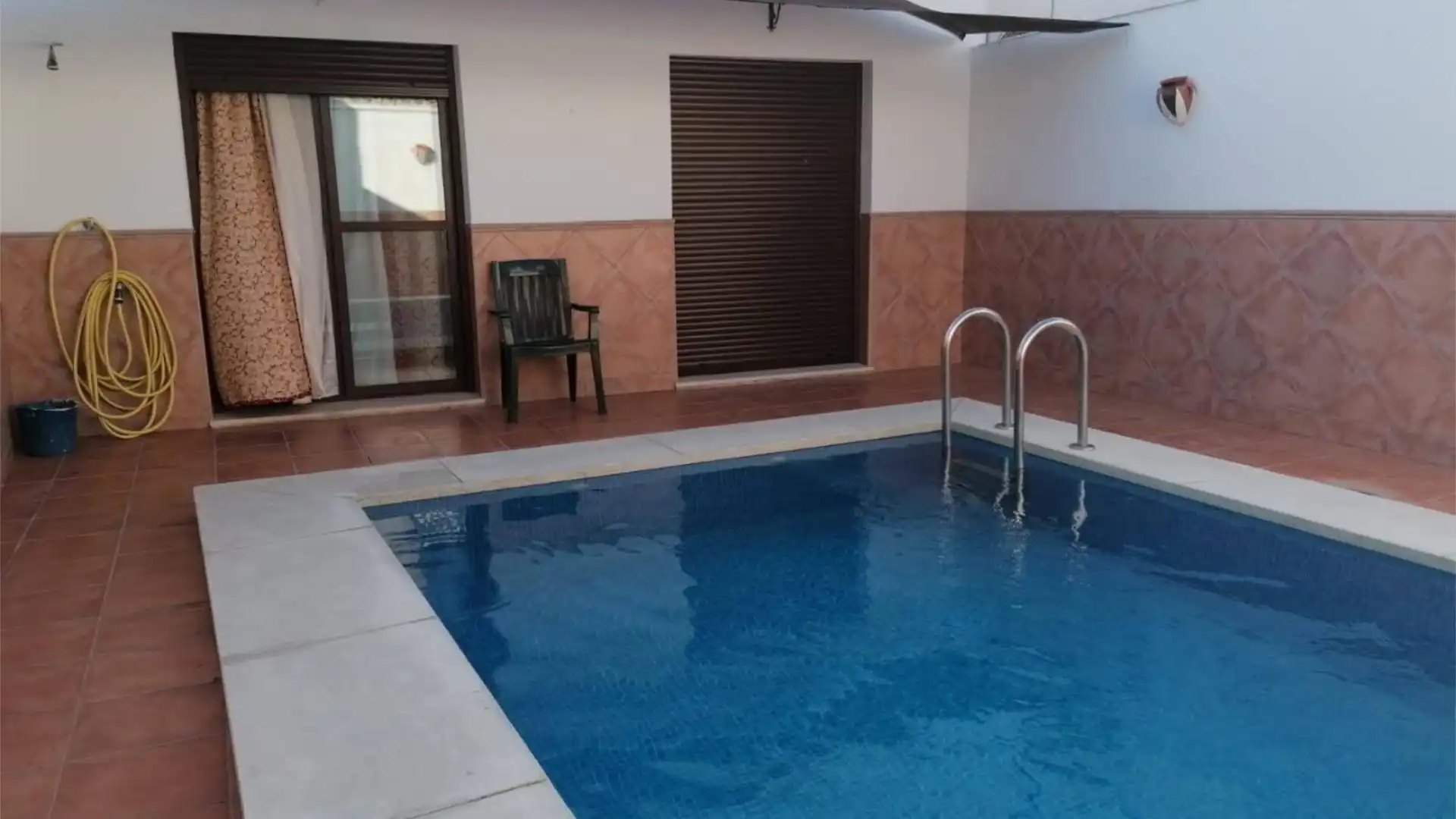 Piscina de Casa adosada en venta en La Carlota con Terraza, Piscina y Balcón