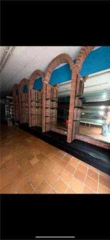 Local comercial en Alquiler en Fozaneldi - Tenderina