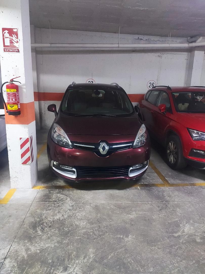 Aparcament de Garatge en venda en  Jaén Capital