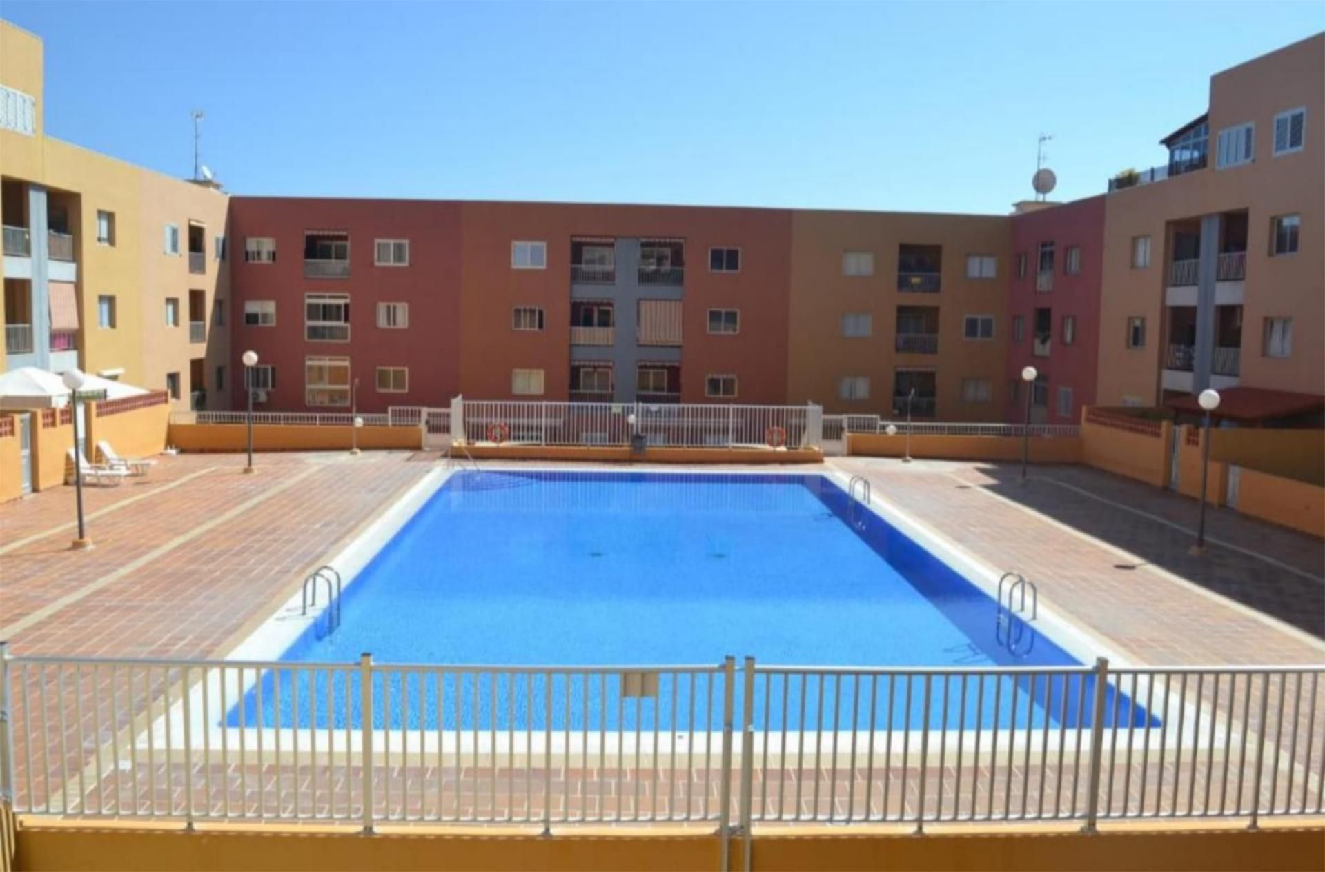 Piscina de Piso de alquiler en Candelaria con Aire acondicionado, Terraza y Balcón