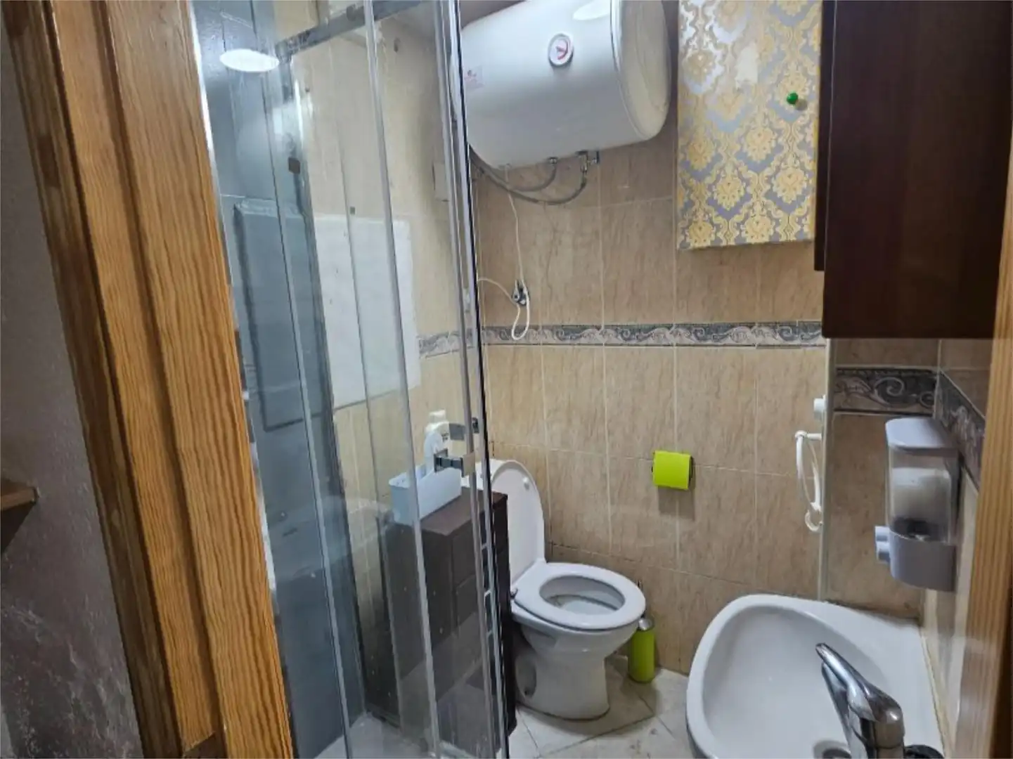 Study for rent in Calle de Faustino Osorio, 2, Los Cármenes Bathroom of Study for rent in Madrid with Furnished