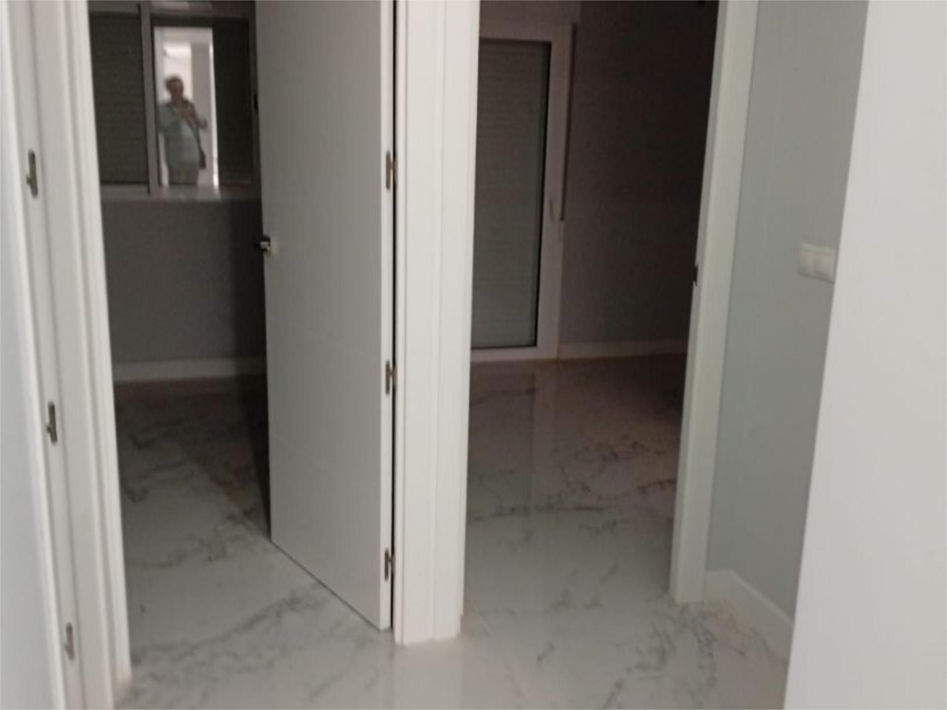 Flat for sale in Lucena  with Air Conditioner and Balcony