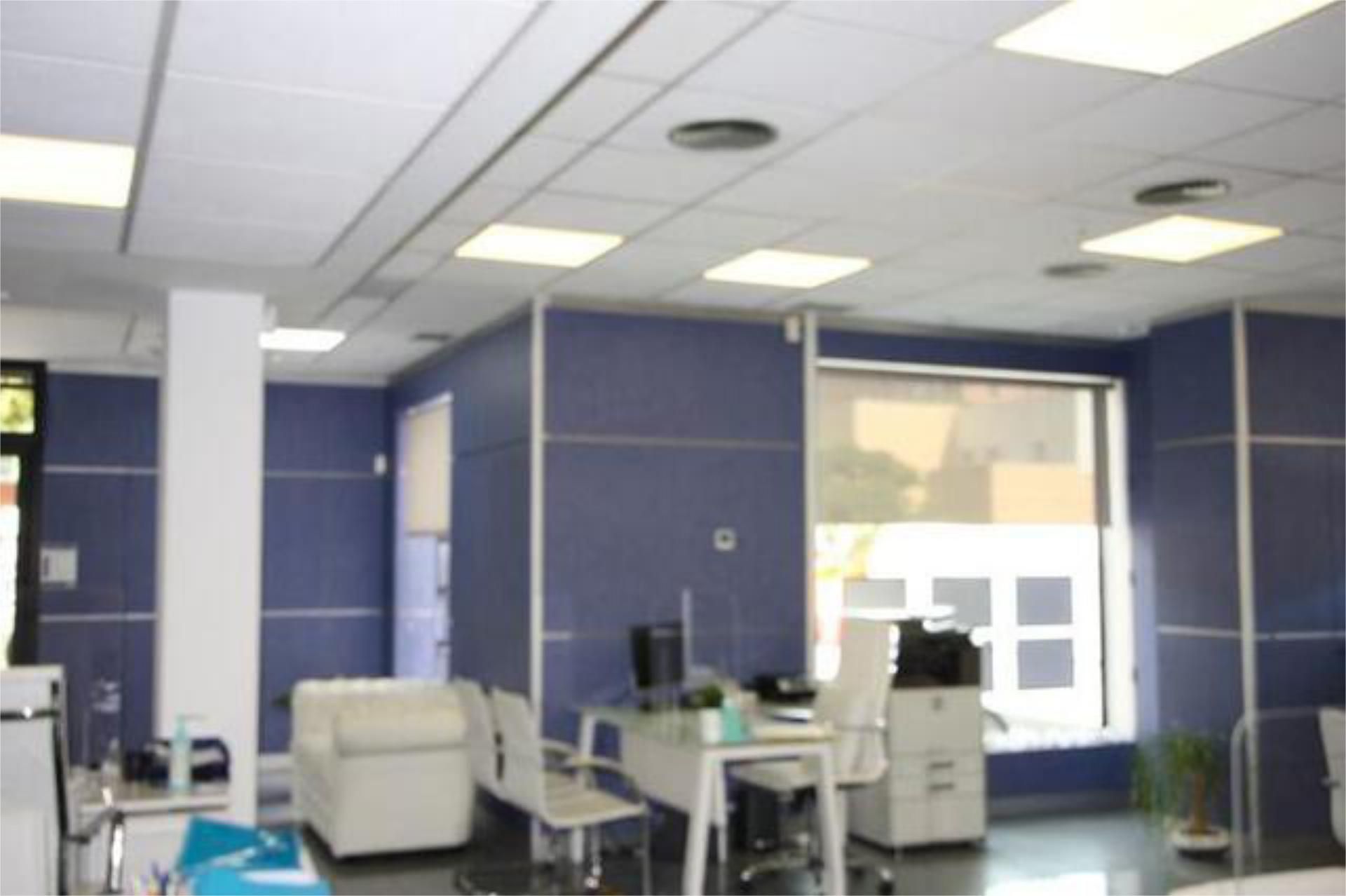 Oficina de lloguer en Badalona amb Aire condicionat