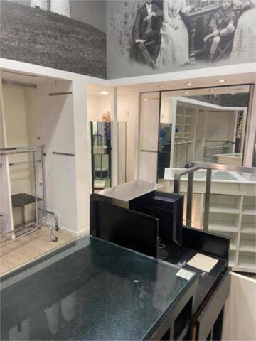 Local comercial en Alquiler en Cuatro Caminos - Plaza de la Cubela