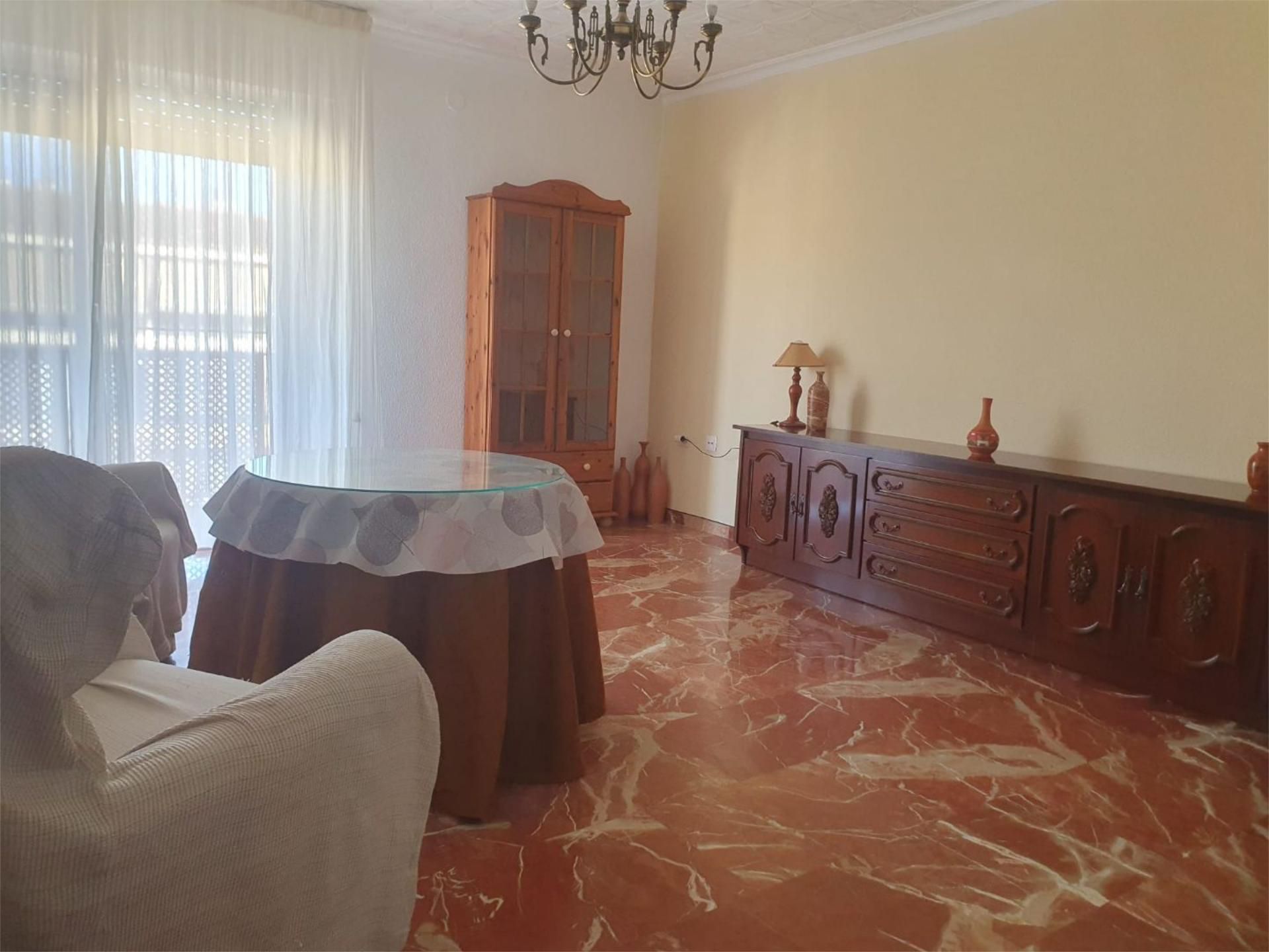 Living room of Flat for sale in Guadix  with Heating, Terrace and Storage room