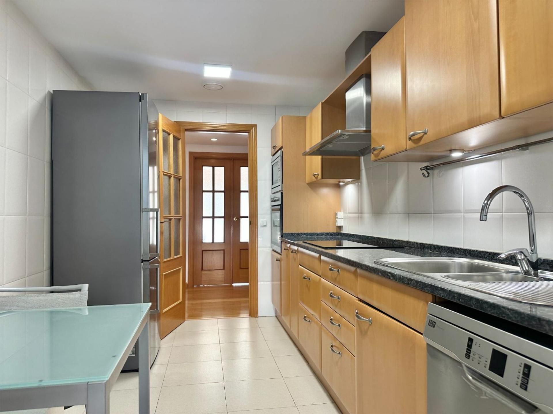 Kitchen of Flat to rent in  Palma de Mallorca  with Air Conditioner, Terrace and Swimming Pool