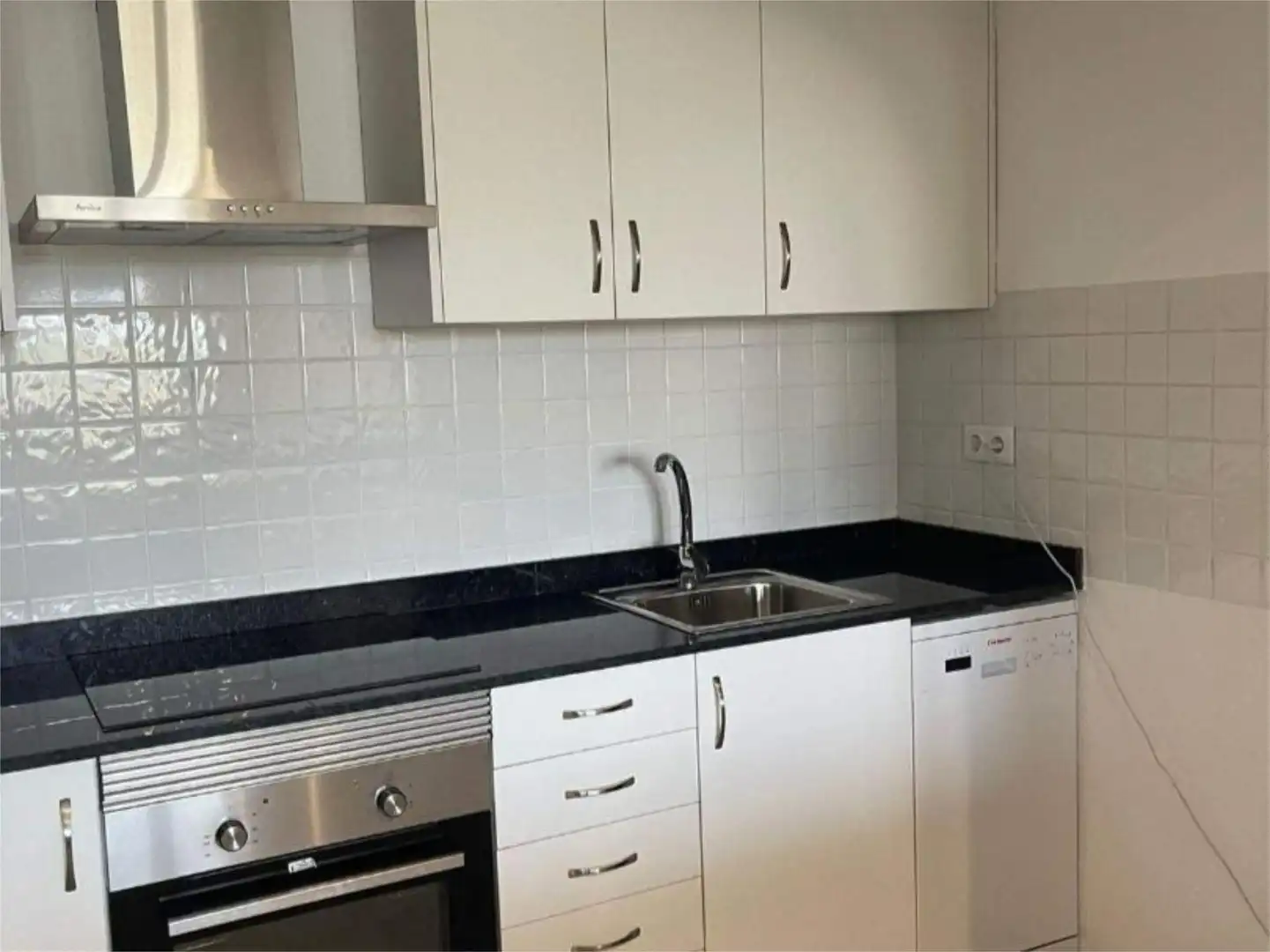 Flat for sale in Partida Deveses E, 38, Devessa - Monte Pego Kitchen of Flat for sale in Dénia with Air Conditioner, Heating and Private garden
